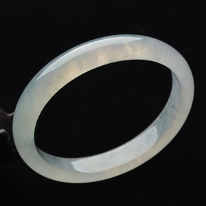 (超值推荐)冰种淡晴水贵妃镯(52.2mm-45.3mm)