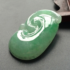 (超值推荐)糯冰种飘翠如意挂件