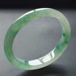 (超值推荐)冰种飘翠贵妃镯(56mm-48.3mm)