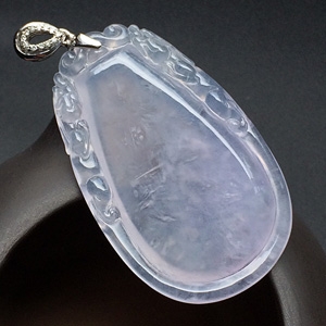 （超值推荐）冰玻种淡紫罗兰双龙如意挂件