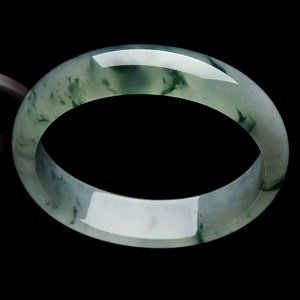 （超值推荐）冰种飘花贵妃镯（53.2mm-48mm）