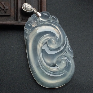 （超值推荐）冰玻种淡晴水如意挂件