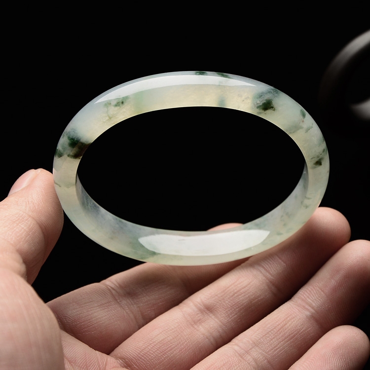 （超值推荐）冰种飘花贵妃镯（56.1mm-47.3mm）