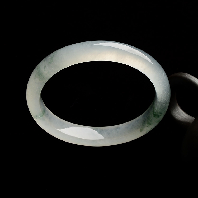 （超值推荐）冰种飘花贵妃镯（59mm-51.3mm）