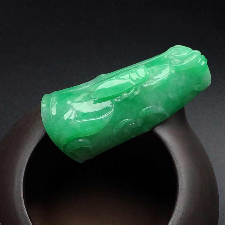 糯冰种翠色节节高挂件
