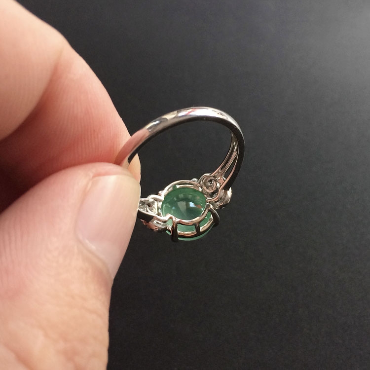 （超值推荐）冰种晴水略飘花镶白金钻石戒指