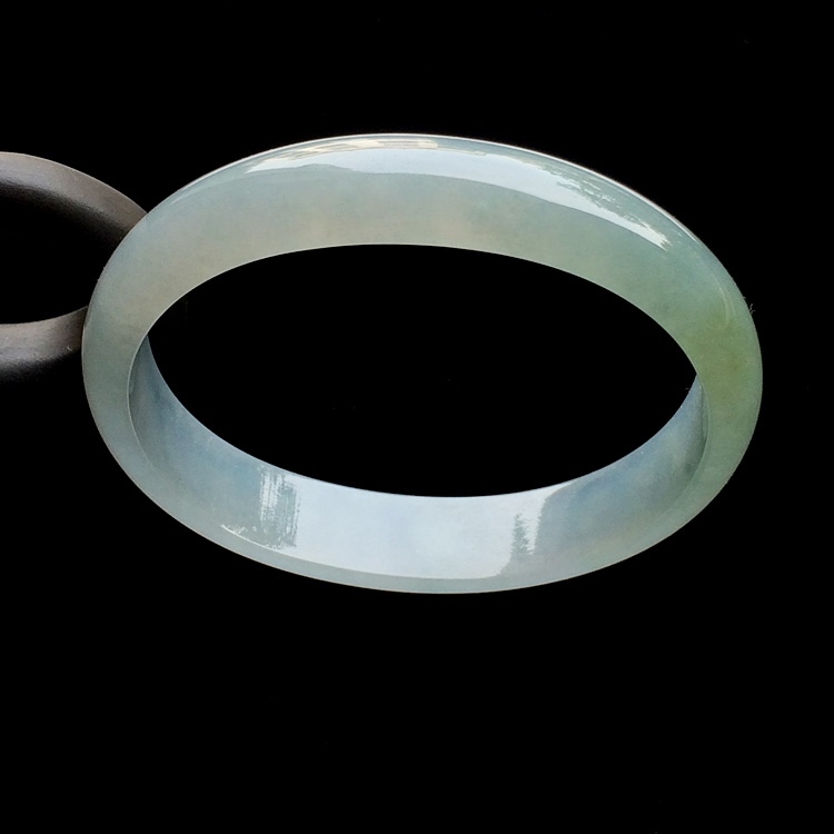 （超值推荐）糯冰种晴水贵妃镯（54mm-46.6mm）