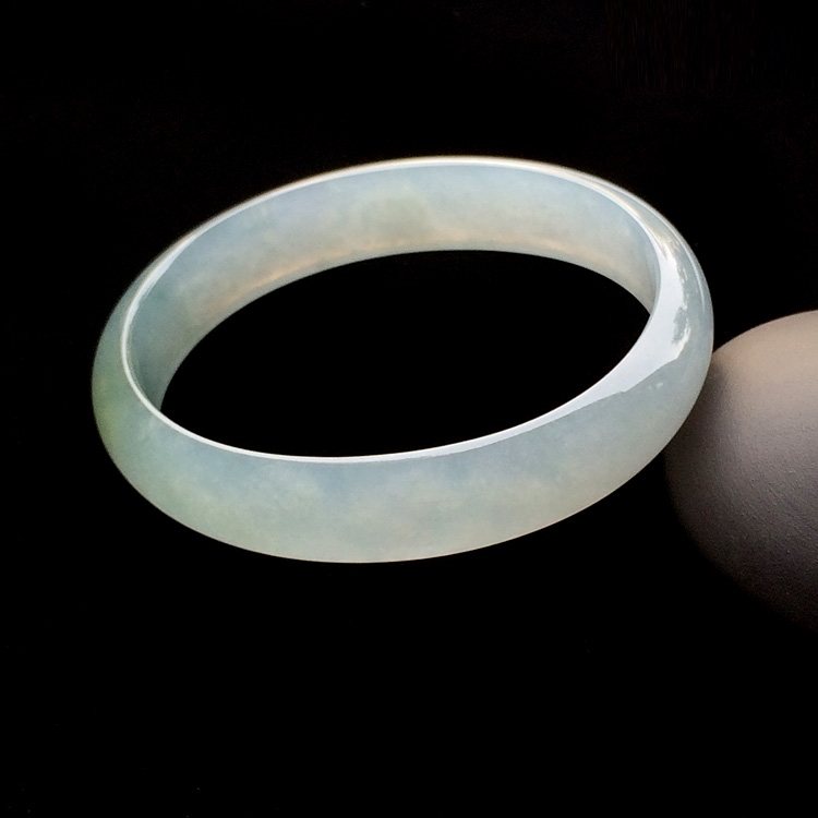 （超值推荐）糯冰种晴水贵妃镯（54mm-46.6mm）