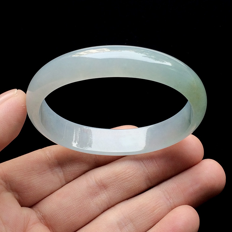 （超值推荐）糯冰种晴水贵妃镯（54mm-46.6mm）