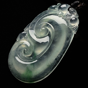 （超值推荐）冰种飘绿花如意挂件