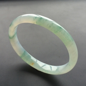 (超值推荐)冰种飘花贵妃镯(55.3mm-48.3mm)
