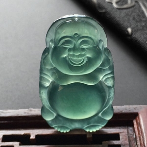 (超值推荐)冰种蓝水站佛挂件