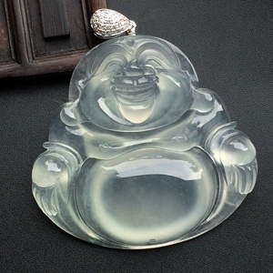 （超值推荐）冰玻种淡晴水玉佛挂件