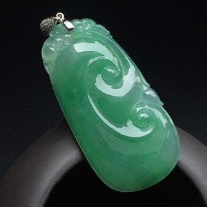 （超值推荐）糯冰种绿晴水如意挂件