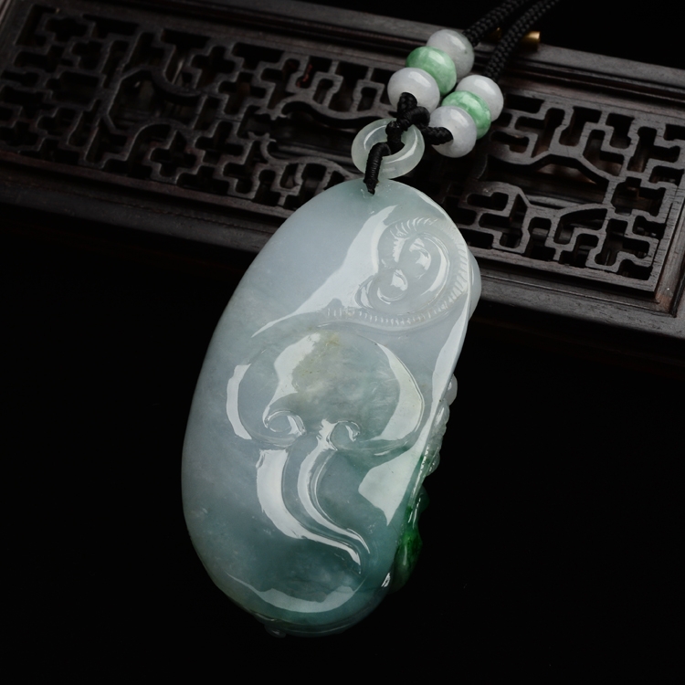（超值推荐）糯冰种飘翠玉佛挂件