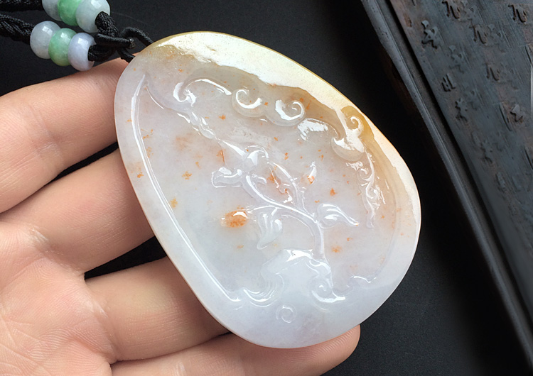 （一口价扫货）糯冰种褐黄翡飘红花龙凤呈祥挂件