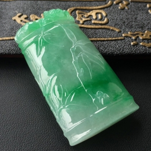 (超值推荐)糯冰种飘翠节节高挂件