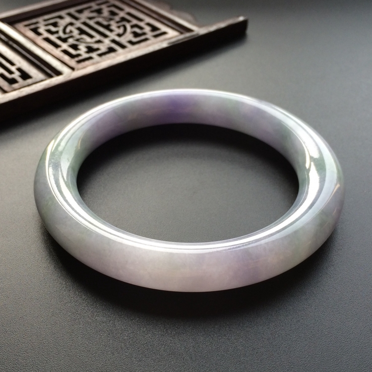 (超值推荐)糯冰种紫罗兰带晴水圆条手镯(54.7mm)