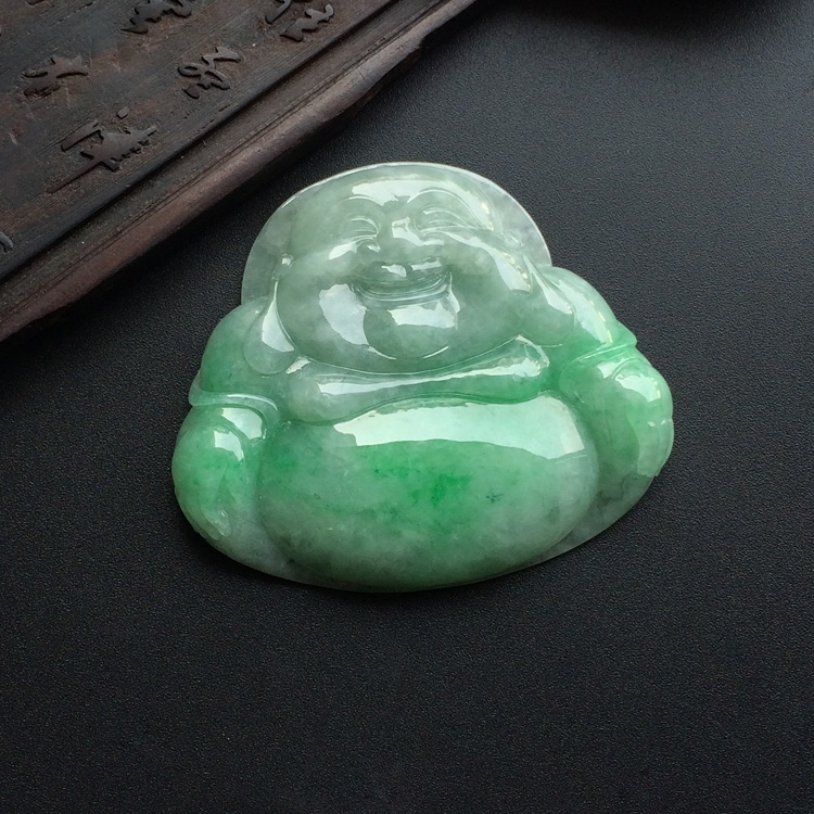 (超值推荐)糯冰种飘翠玉佛挂件