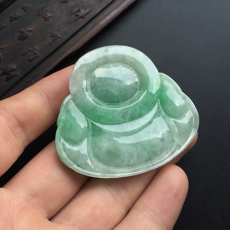 (超值推荐)糯冰种飘翠玉佛挂件