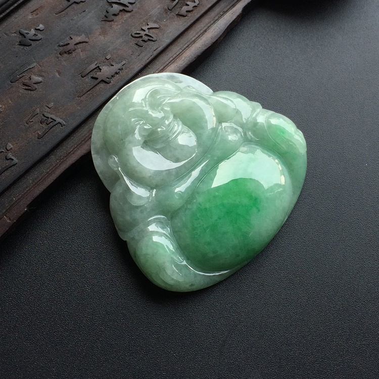 (超值推荐)糯冰种飘翠玉佛挂件