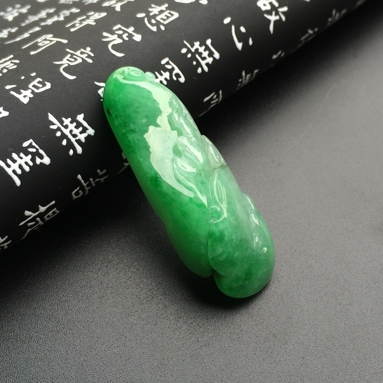 （超值推荐）糯冰种飘翠蝙蝠如意挂件