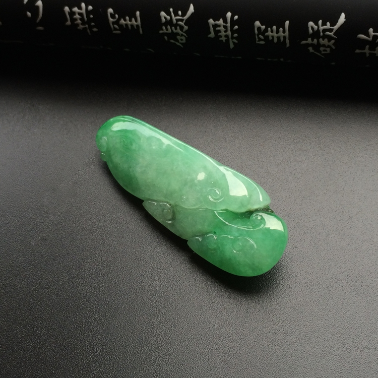 （超值推荐）糯冰种飘翠蝙蝠如意挂件