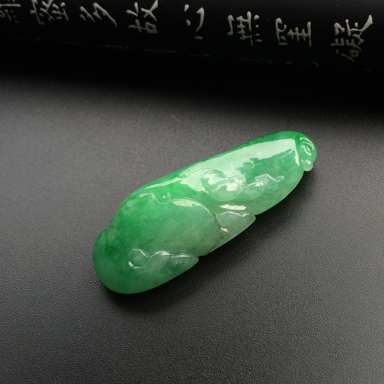 （超值推荐）糯冰种飘翠蝙蝠如意挂件