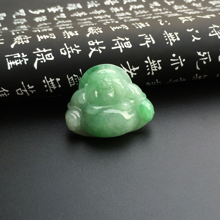糯冰种豆色玉佛挂件