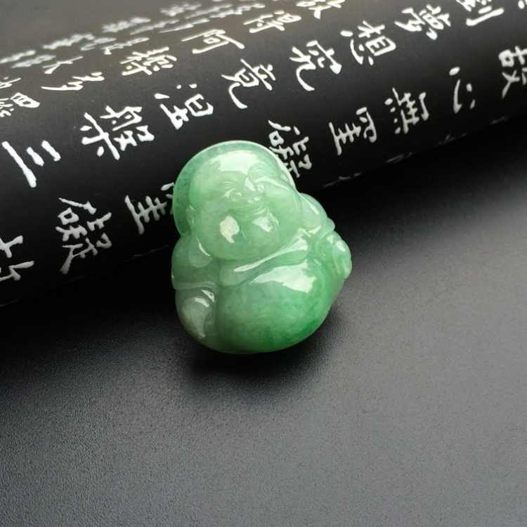 （一口价扫货）糯冰种略飘翠玉佛挂件