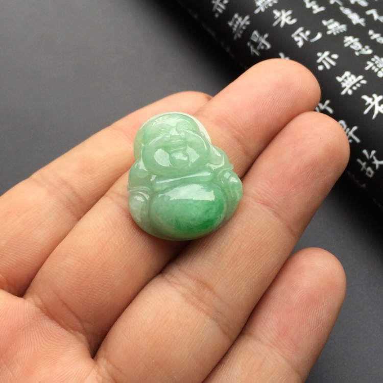 （一口价扫货）糯冰种略飘翠玉佛挂件