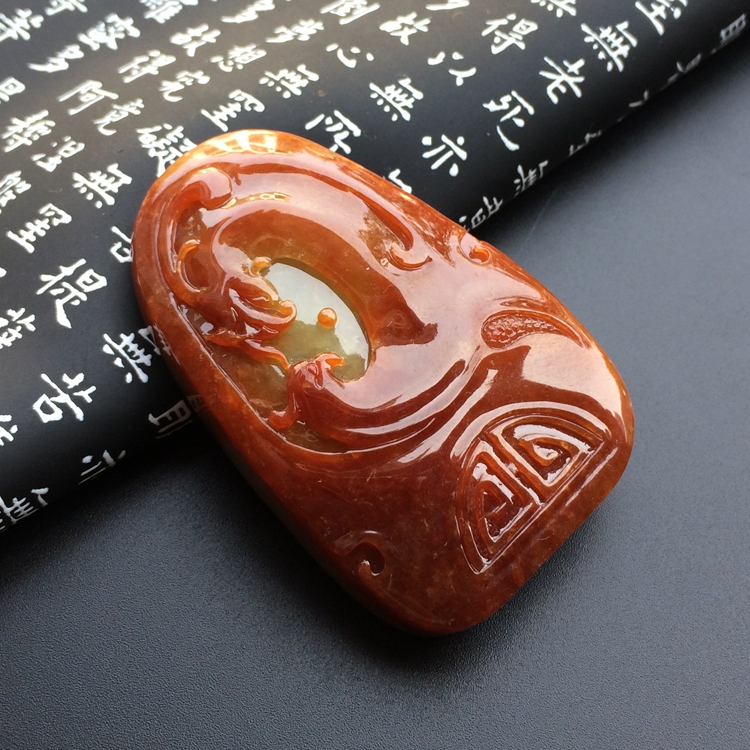 （超值推荐）糯冰种褐红翡龙凤呈祥挂件