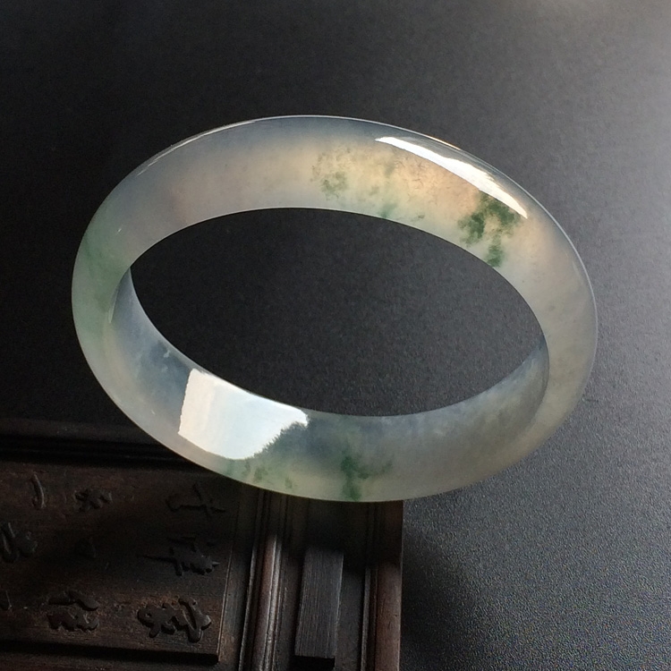 （超值推荐）冰种飘花贵妃镯（55mm-48.6mm）