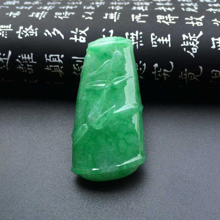 糯冰种翠色节节高挂件