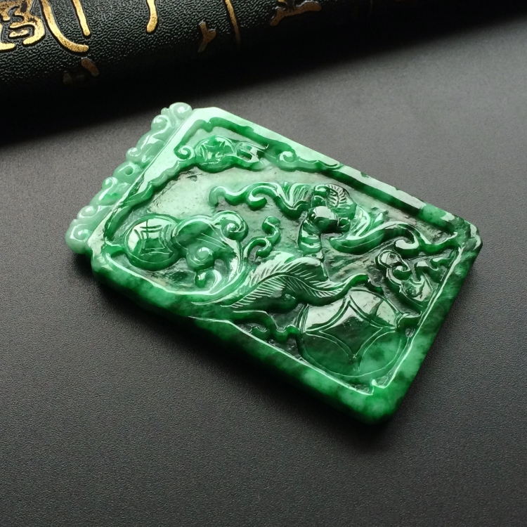 (超值推荐)糯冰种花青龙牌挂件