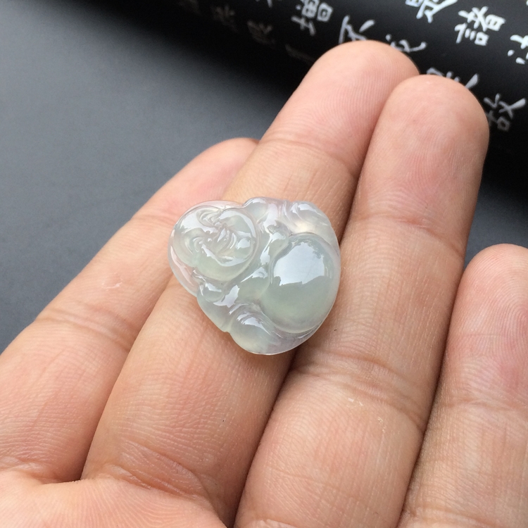 冰种淡晴水玉佛挂件