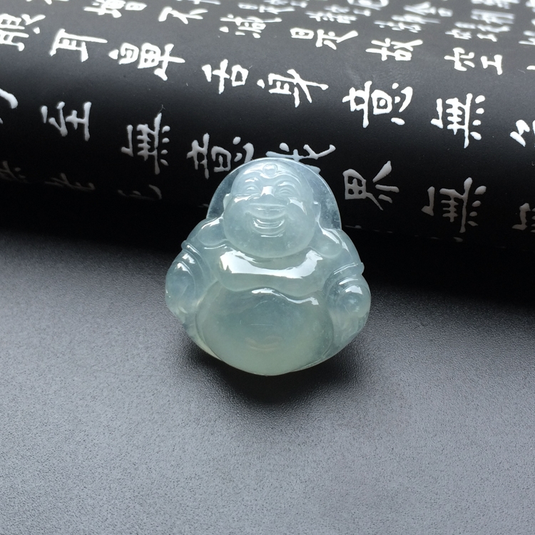 冰种淡晴水玉佛挂件