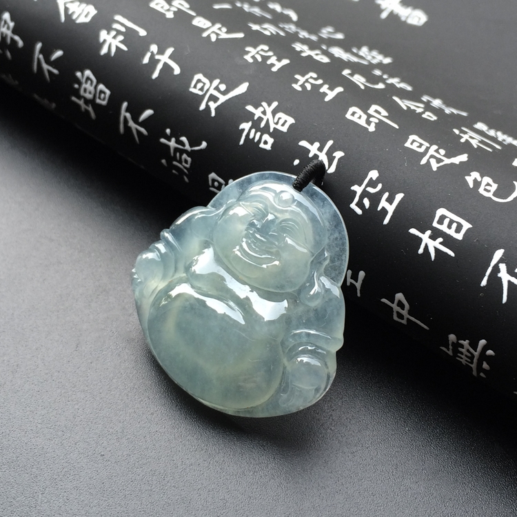 冰种淡晴水玉佛挂件