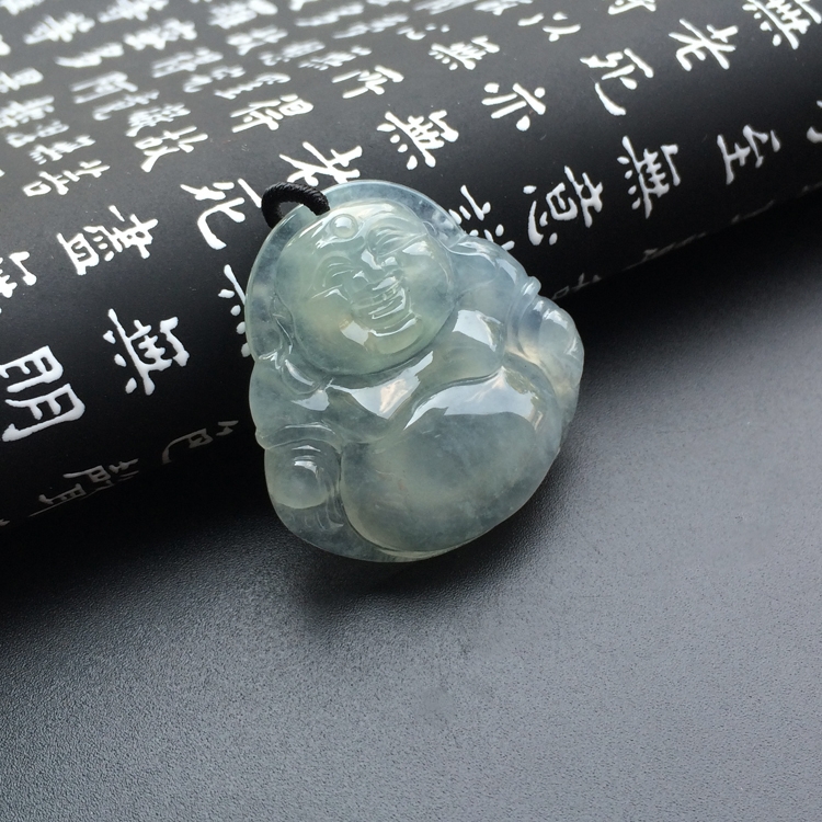 冰种淡晴水玉佛挂件