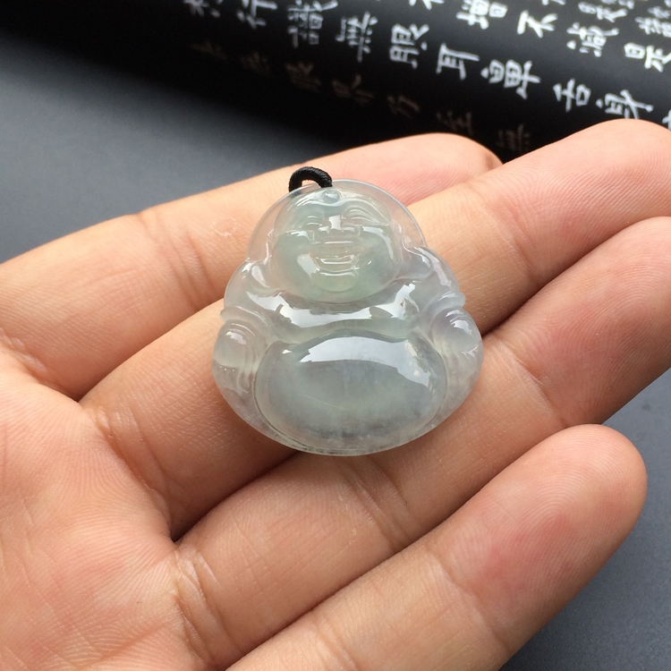 冰种淡晴水玉佛挂件