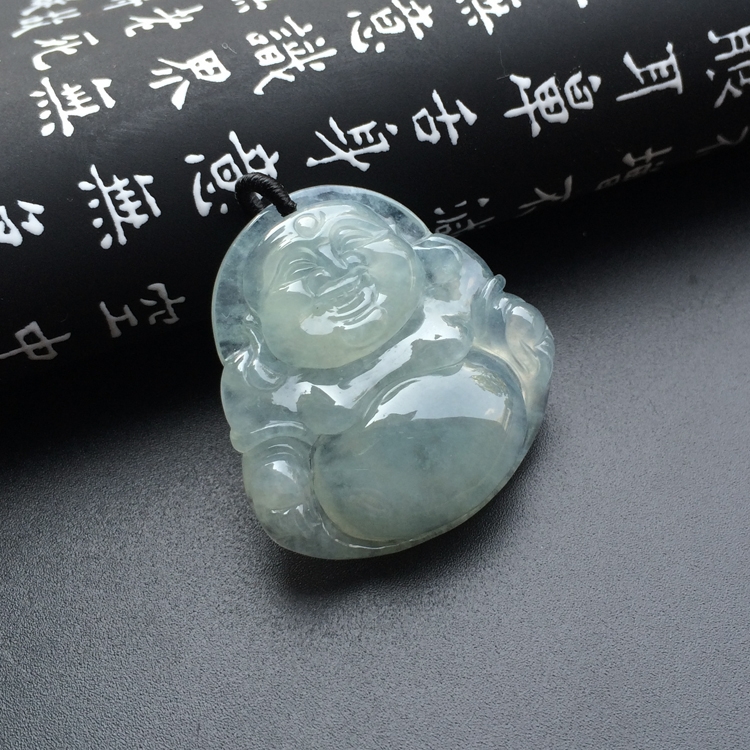 冰种淡晴水玉佛挂件