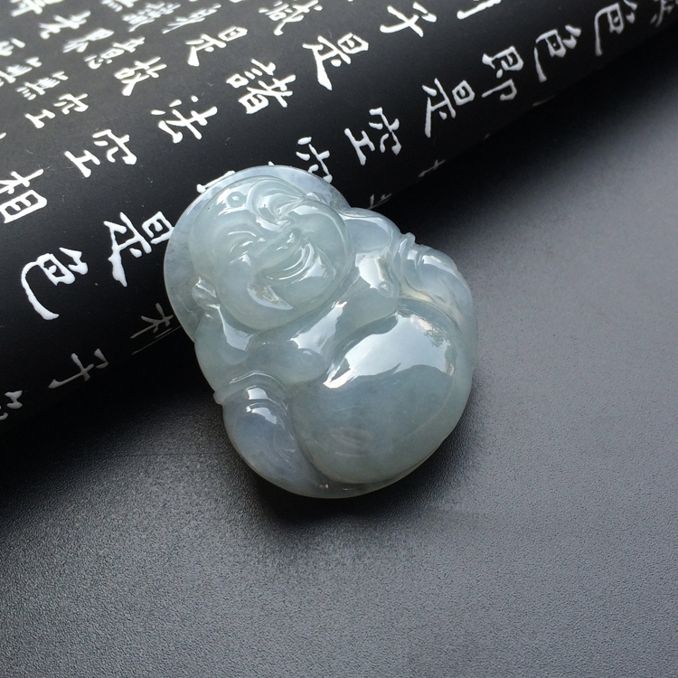 冰种淡晴水玉佛挂件