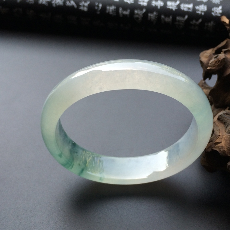 （超值推荐）冰种飘花贵妃镯（53mm-48mm）
