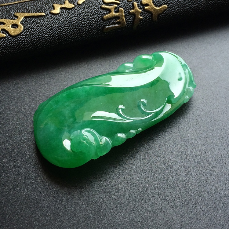 糯冰种绿晴水仿古凤挂件