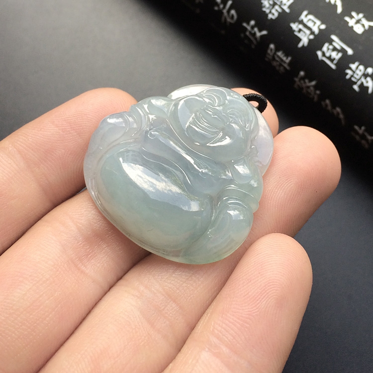 （超值推荐）糯冰种淡晴水玉佛挂件