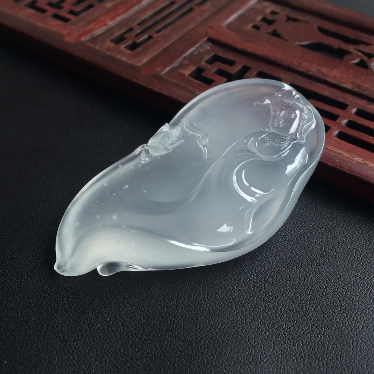 (超值推荐)冰玻种淡晴水观音挂件
