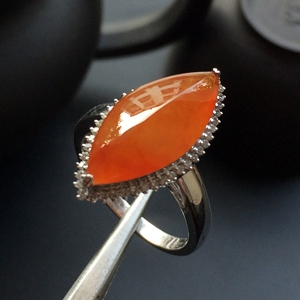 冰种红黄翡镶白金钻石马眼戒指
