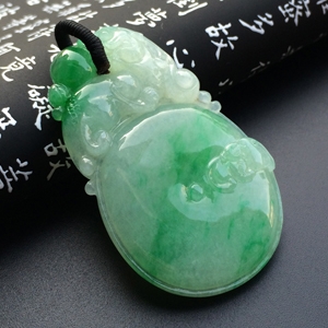 （超值推荐）糯冰种飘翠有求必应挂件