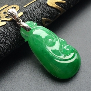 （超值推荐）糯冰种阳绿如意挂件