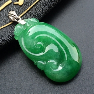 （超值推荐）糯冰种阳绿如意挂件